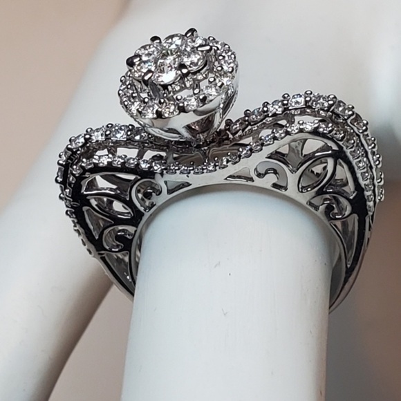 Dimond Ring 14K white solid gold Women's Ring elegant and chic - Picture 6 of 12